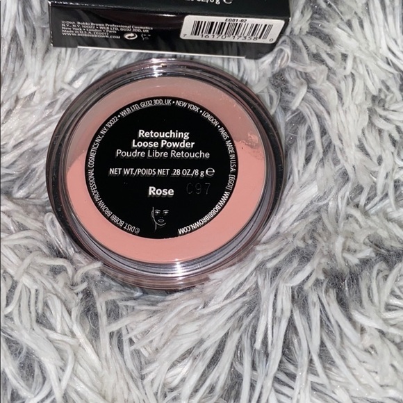 Bobbi Brown Retouching Loose Powder - rose - Picture 7 of 7